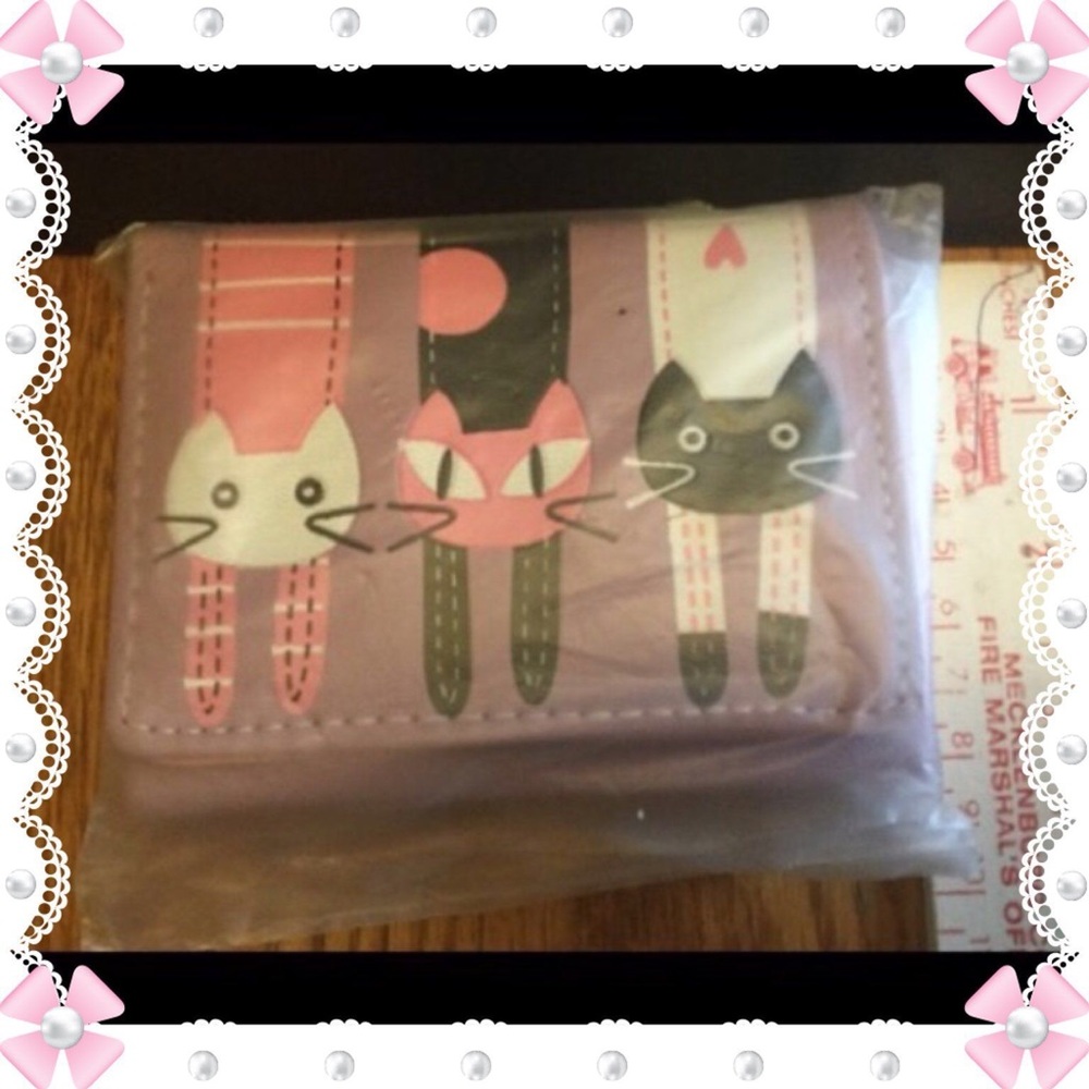 🆕👛🐈‍⬛AUCTION PRICE 👩🏻‍⚖️Cute Lite Purple Cat Wallet